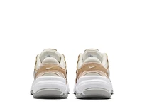 AL8 Sneaker