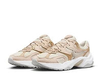 AL8 Sneaker