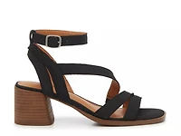 Junnah Sandal