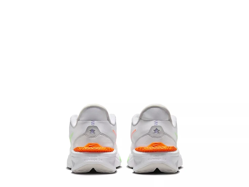 Star Runner 4 Sneaker - Kids'