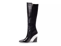 Villa Boot