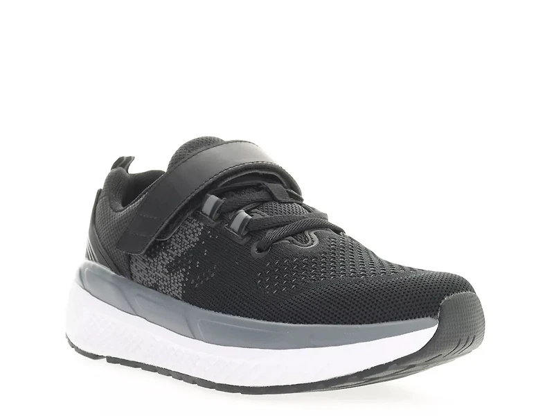 Ultra FX Sneaker