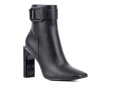 Daphne Bootie
