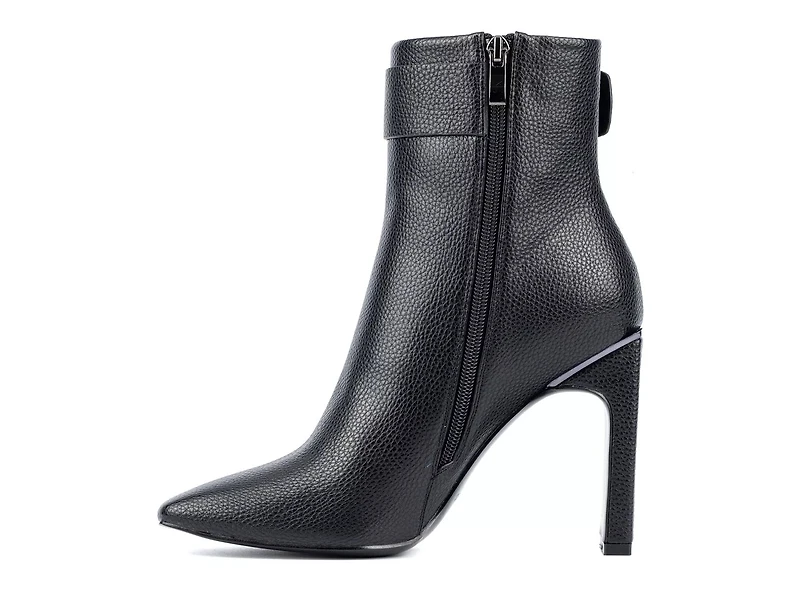 Daphne Bootie