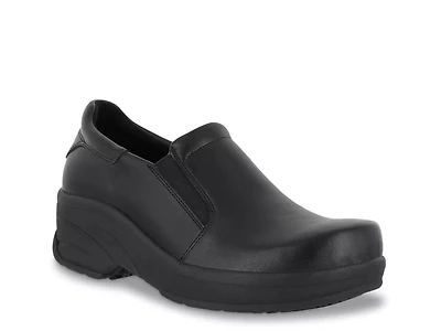 Appreciate Clog