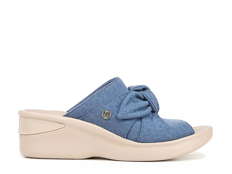 Smile Wedge Sandal