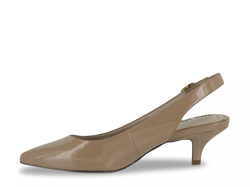 Faye Pump