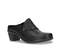 Cynthia Comfort Mule