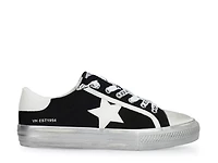 Alive Slip-On Sneaker