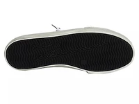 Alive Slip-On Sneaker
