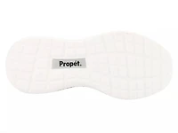 B10 Usher Sneaker