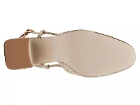 Becka Pump