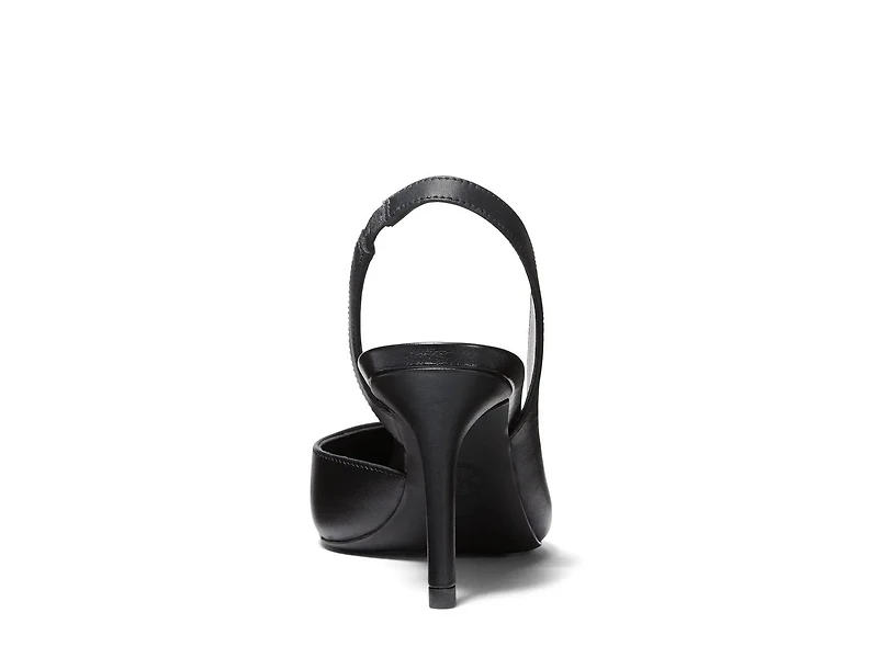Alina Pump