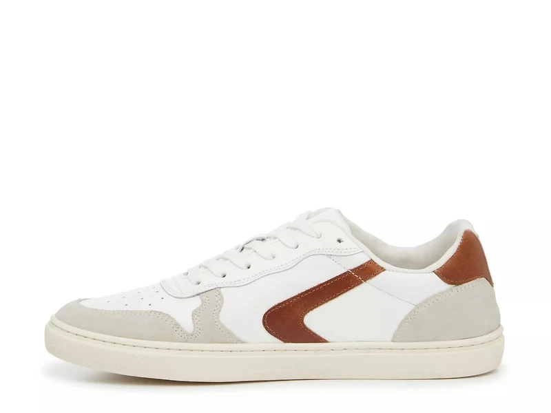 Court Sneaker
