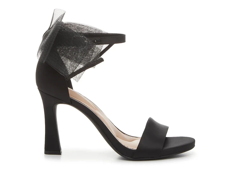 Nemira Sandal