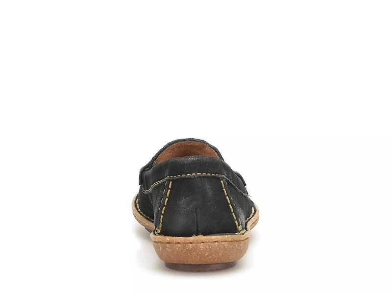 Nerina Penny Loafer