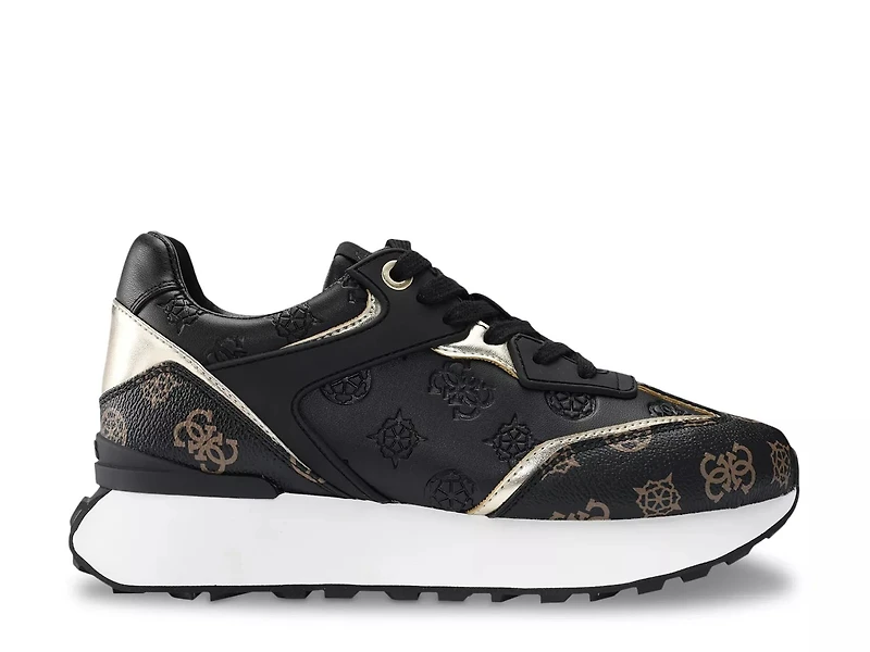 Luchia Sneaker