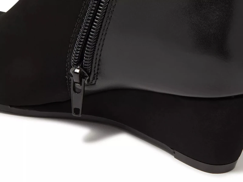 Carmen Bootie