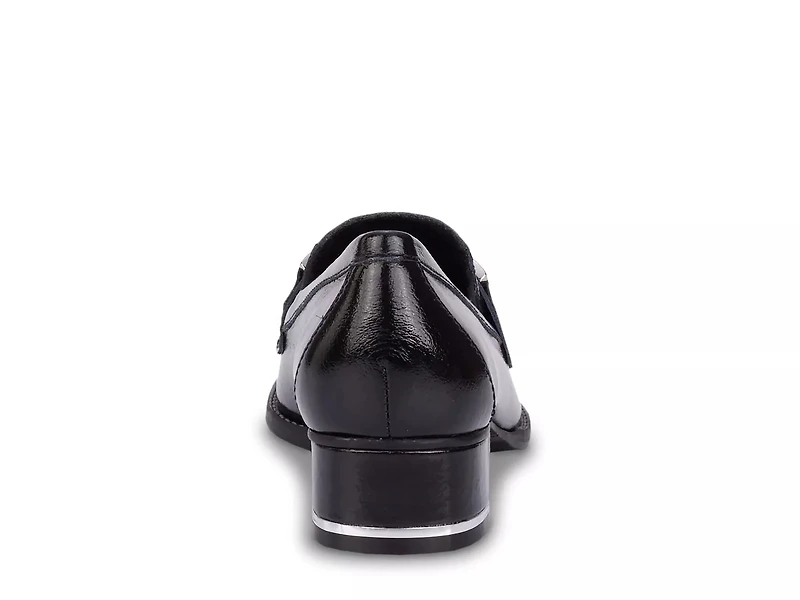 Evie Loafer
