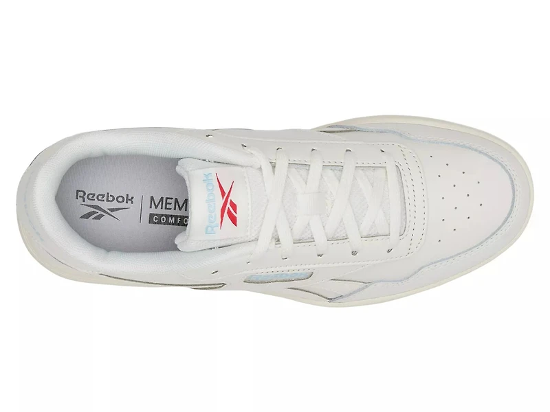 Court Advance Sneaker