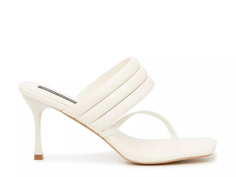 Valerie Sandal