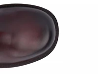 Constance Boot