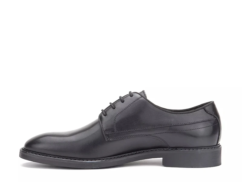 Elias Oxford
