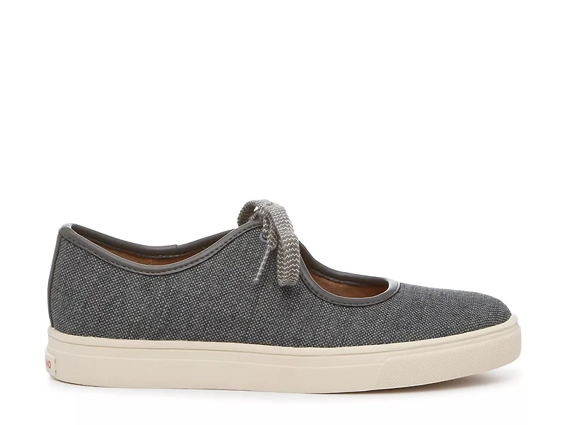 Limia Slip-On