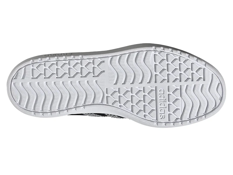 VL Court Bold Platform Sneaker