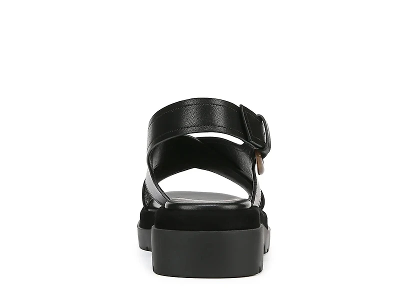 Helena Sandal