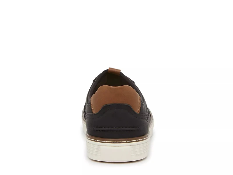 Treviion Slip-On Sneaker