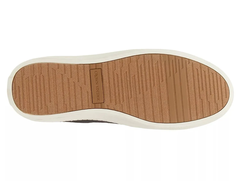Treviion Slip-On Sneaker