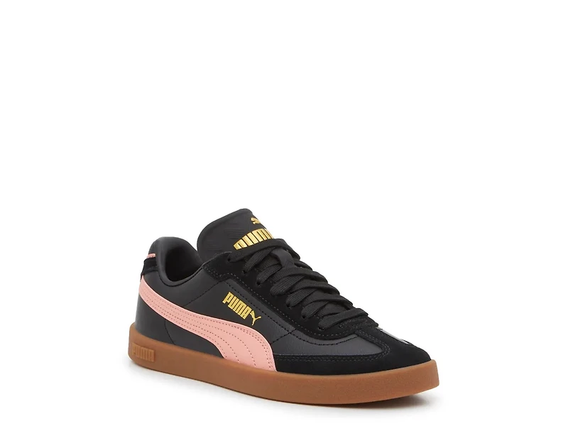Club II Era Sneaker