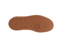 Club II Era Sneaker
