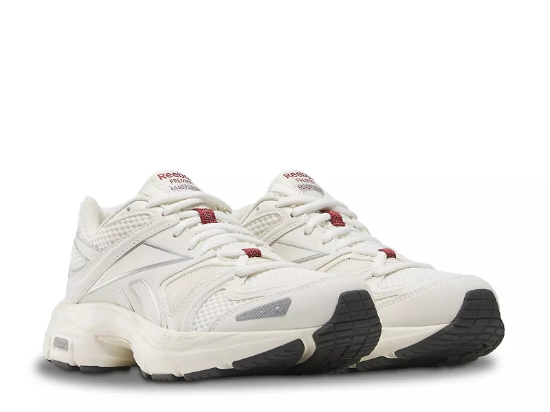 Premier Road Plus VI Sneaker
