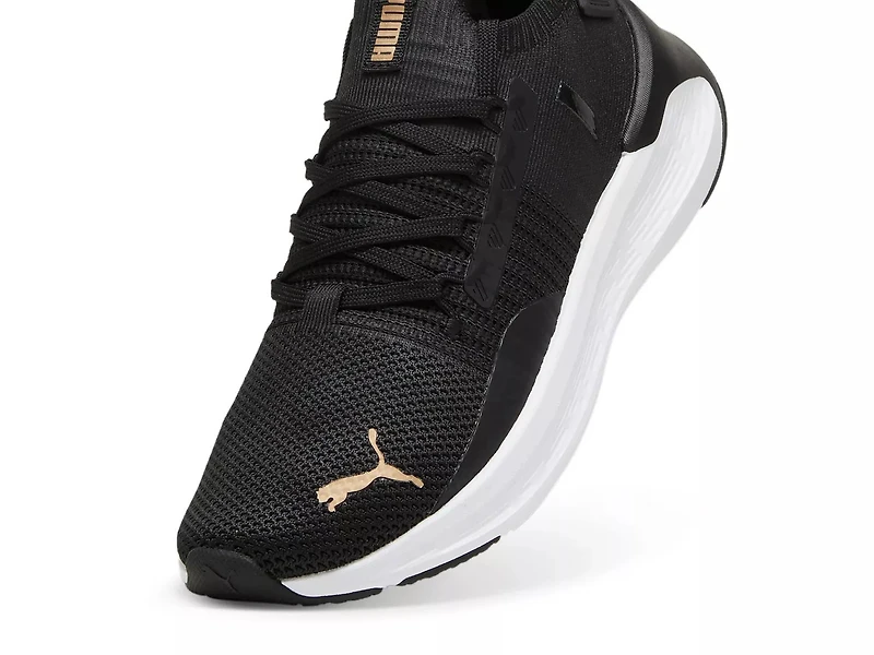 Softride Symmetry Fuzion Sneaker