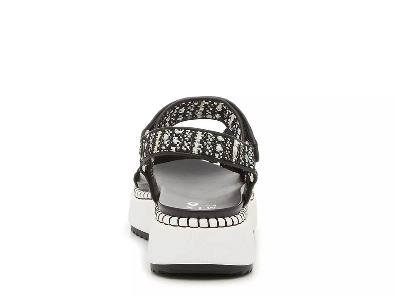 Amayaa Sandal