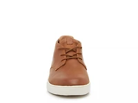 Dash Mid-Top Sneaker