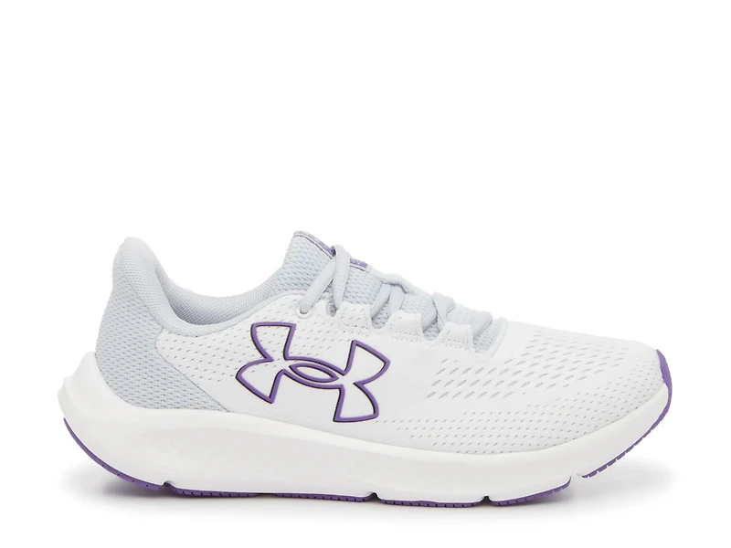 Pursuit 3 Running Shoe