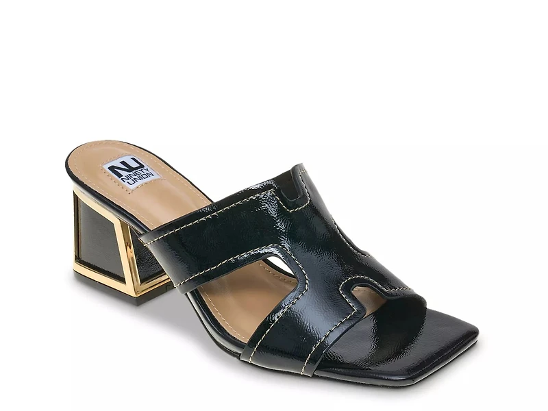 Bright Sandal