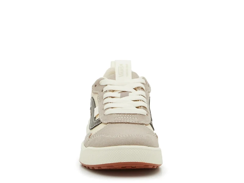 Range EXP Sneaker