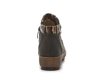 Tracie Bootie