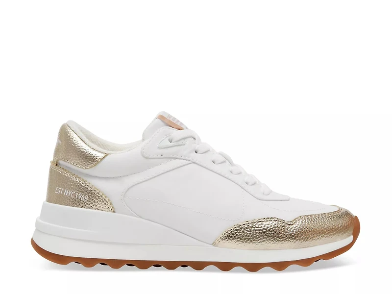 Remix Sneaker