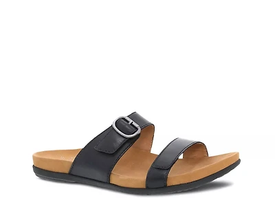 Justine Sandal