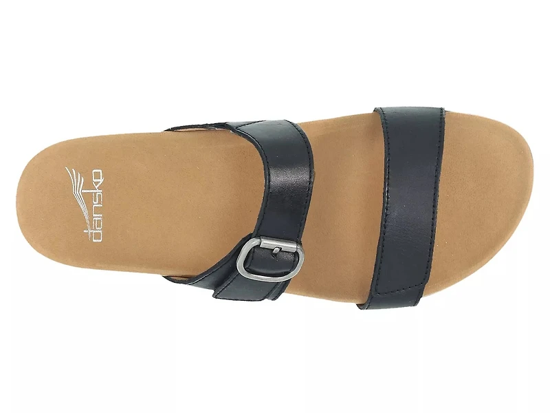 Justine Sandal