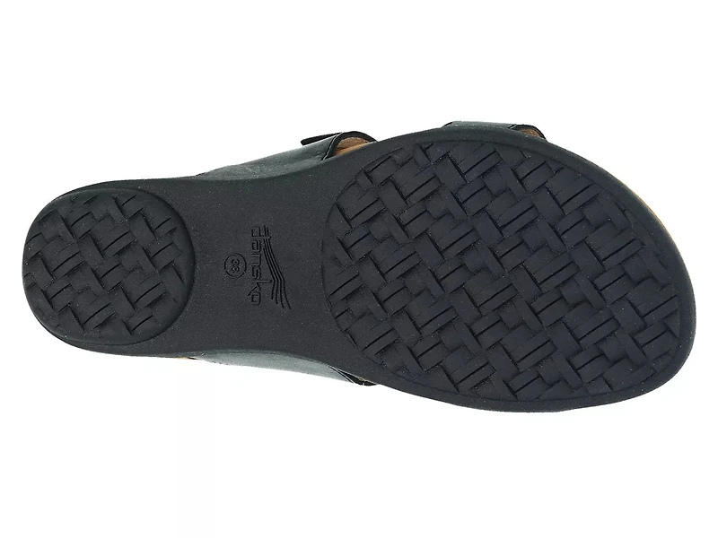 Justine Sandal