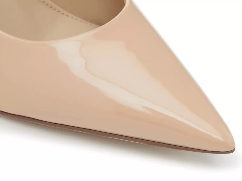 Antonia Pump