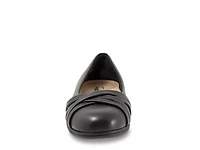 Daphne Slip-On