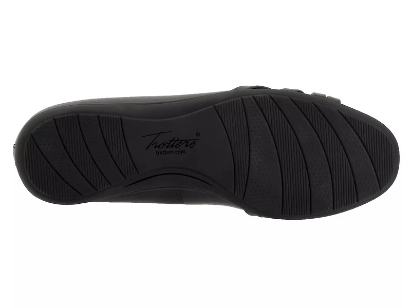 Daphne Slip-On