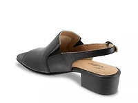 Nila Sandal